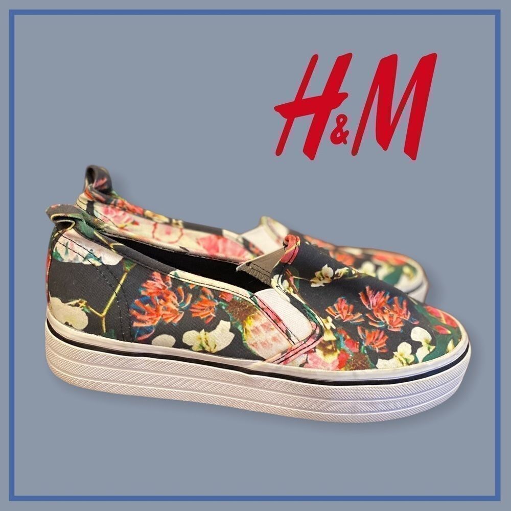 H&M Divided Black Floral Platform Loafers 8.5